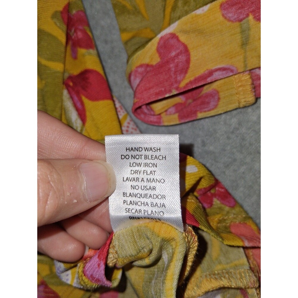 Dear Scarlett 3/4 Roll Tab Sleeve Popover tunic Blouse Large Yellow Floral Boho - Picture 11 of 12